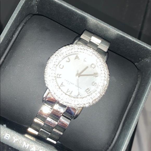 Diamond Marc Jacobs watch main image 4